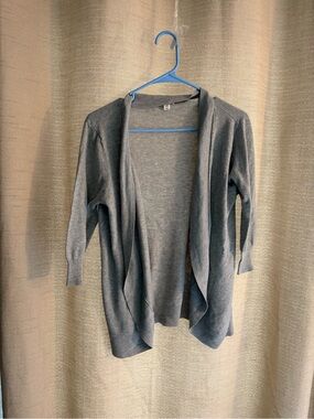 Lightweight Gray Open-Front Women's Cardigan Sweater